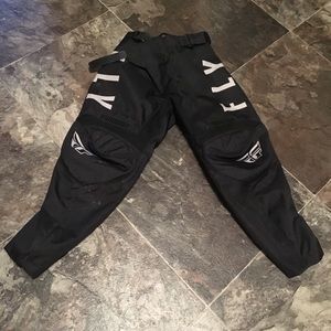 Fly Racing 2022 Youth F-16 Pants (Black/Grey, Size 20)